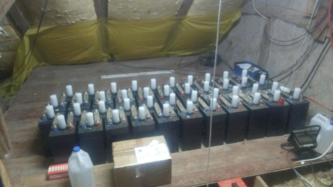 B-Inotec Recombi - Size 3 for batteries from 650Ah to 1500Ah - used